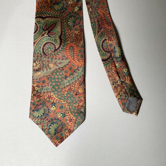 Giorgio Armani Other - GIORGIO ARMANI Green Peach Paisley Silk Tie